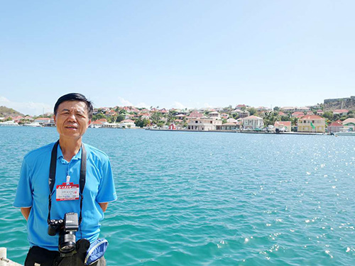 桂会长考察圣巴泰勒米岛.JPG