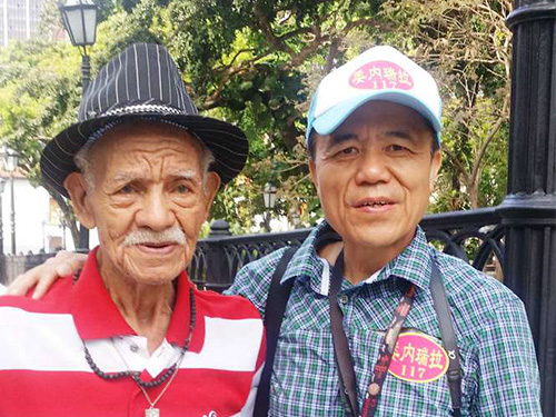 桂会长考察委内瑞拉首都加拉加斯.jpg